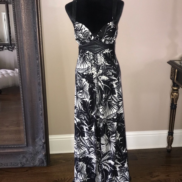 Maxi Dress - Picture 5 of 6